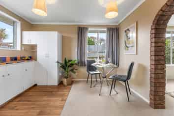 8B Wanstead Place, Woolston