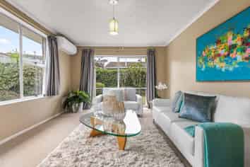 8B Wanstead Place, Woolston