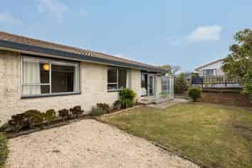8B Wanstead Place, Woolston