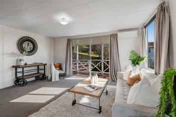 2/26 Barbados Drive, Unsworth Heights