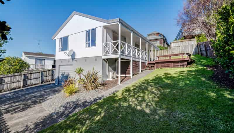 2/26 Barbados Drive, Unsworth Heights