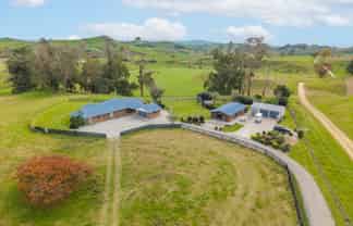 40 Paparamu Road, Piarere