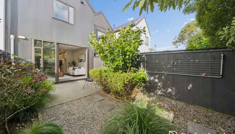 7 Ron Deal Way, Epuni