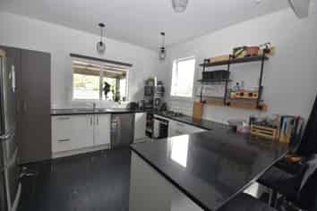 23 Kupe Drive , Carterton