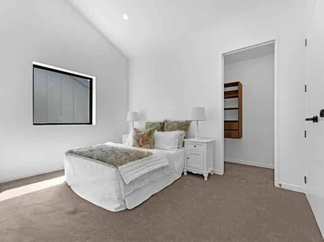 9 Murray Grey Lane, Karaka