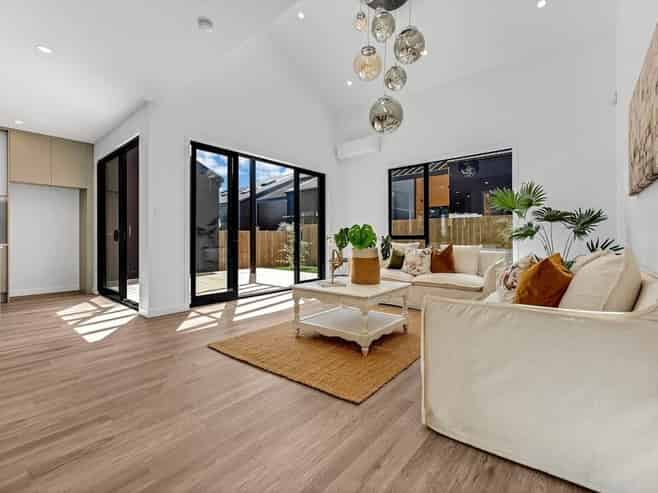 9 Murray Grey Lane, Karaka