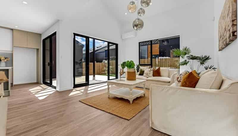 9 Murray Grey Lane, Karaka