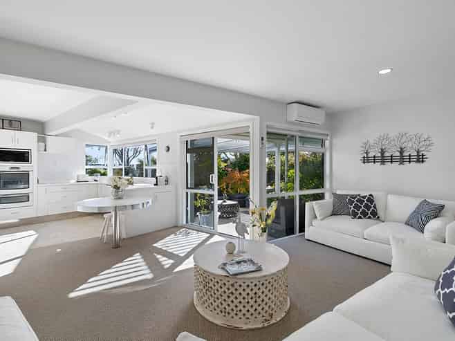 14 Del Mar Place, Merrilands