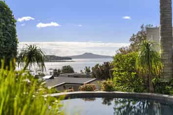 23 Clyside Avenue, Half Moon Bay