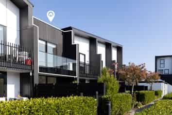 8/283 Brougham Street, Sydenham