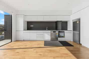 8/283 Brougham Street, Sydenham