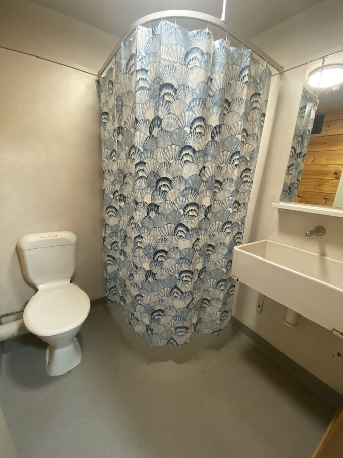 PARTIALLY - FURNISHED STUDIO IN MAGNIFICENT LOCATION: - Widok 6