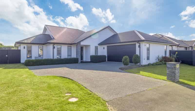 66 Bronco Drive, Aidanfield