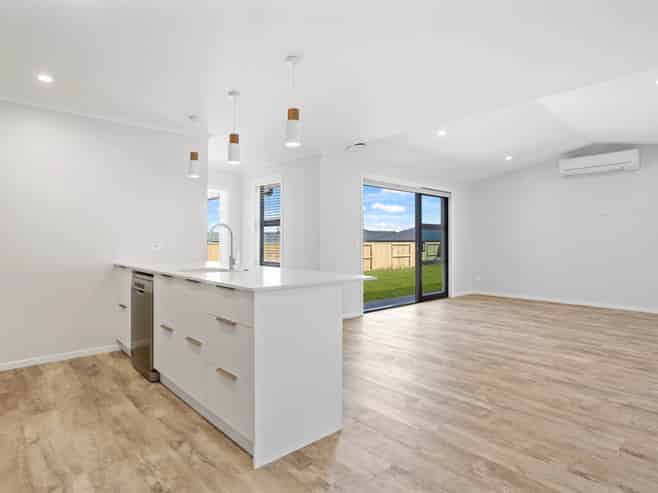 29 Maunganamu Drive, Wharewaka