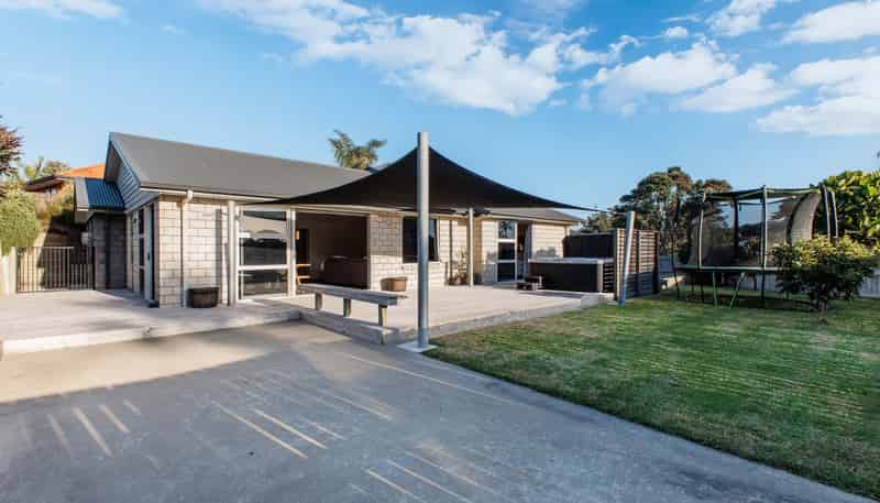 20 Fishermans Drive, Coastlands