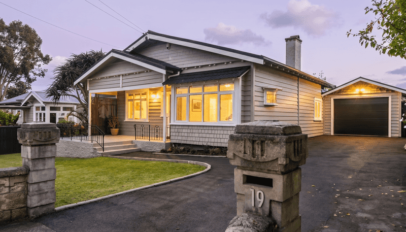 19 Rossgrove Terrace, Mount Albert