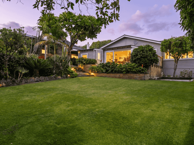 19 Rossgrove Terrace, Mount Albert
