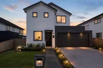 16 Thistle Close, Beachlands