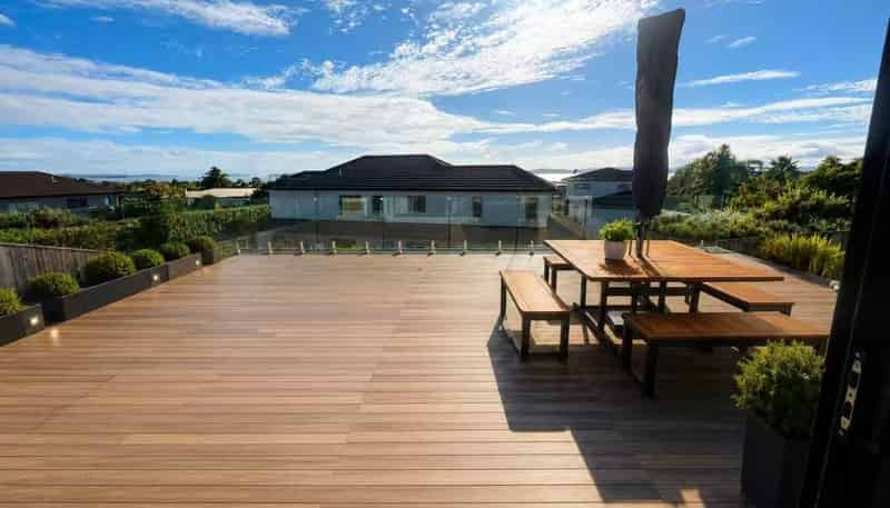 16 Thistle Close, Beachlands