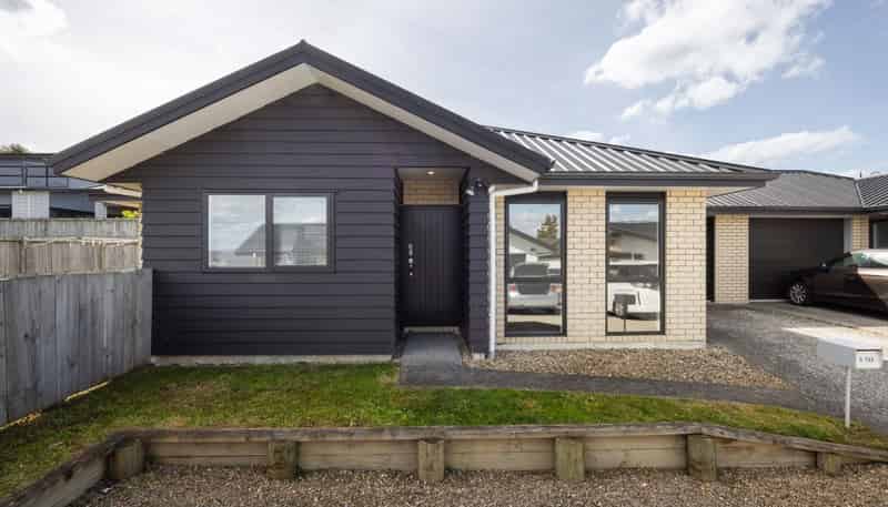 68 Sylvester Crescent, Flagstaff