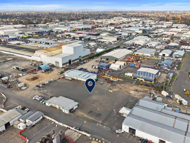 Versatile Sealed Yard in Central Te Rapa