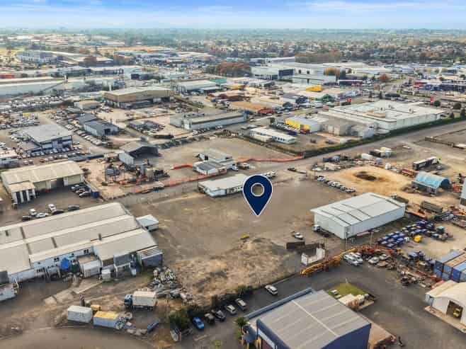 Versatile Sealed Yard in Central Te Rapa