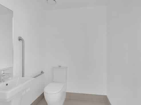 Brand New Beauty / Wellness Space