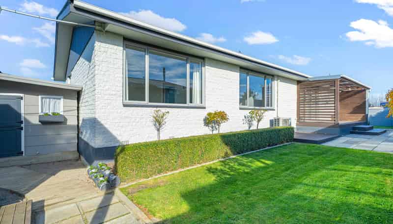86 Robertson Street, Gore