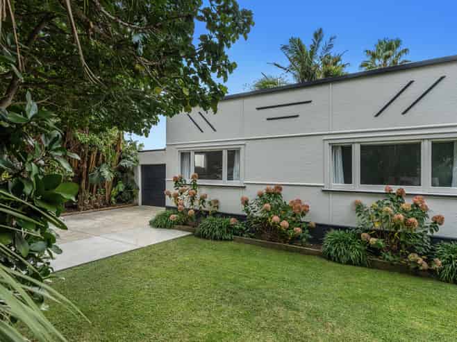 44 Alexander Avenue, Whakatane