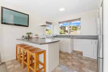 50 Brightside Road, Stanmore Bay