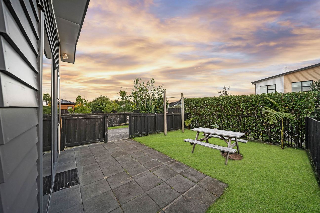 Corner, Freehold & Standalone - Ticks the Boxes – pohled 6