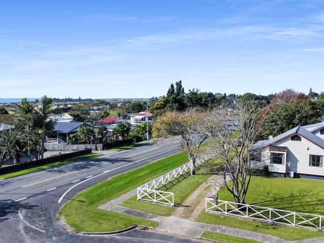 1 Pioneer Place, Matata