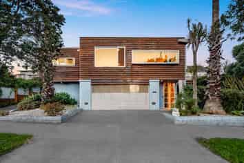 16A Seaside Avenue, Waterview