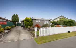 8 Fern Drive, Halswell