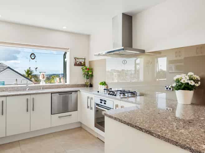 1/20 Tui Glen Road, Birkenhead