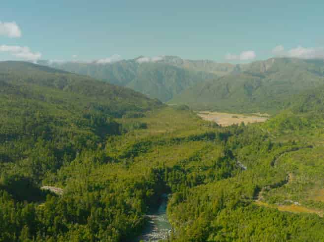  Happy Valley, Ross
