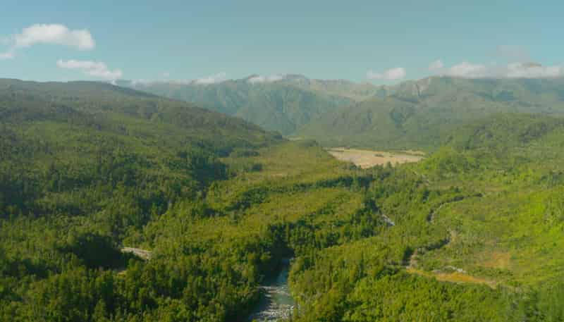  Happy Valley, Ross