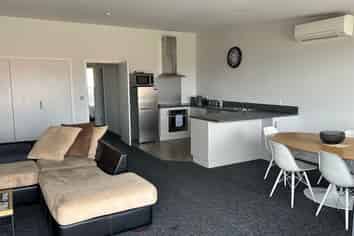 3/4 Fayette Lane, Stoke
