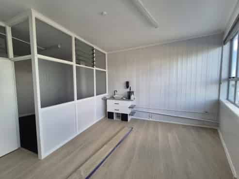 Smart and affordable BHB air-conditioned office