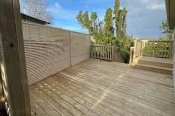 115 Kemp Road, Massey