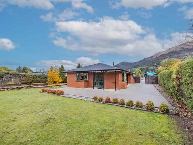8 Bodkin Street, Lake Hawea