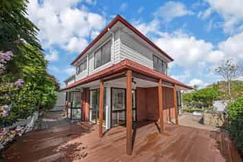 1/4 Crescent Hills Court, Northpark