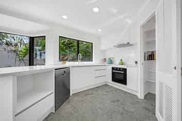 1/4 Crescent Hills Court, Northpark