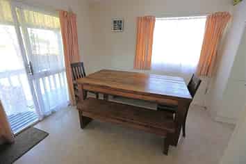 27 Burundi Avenue, Clendon Park