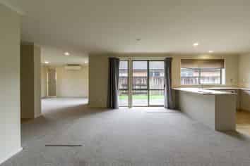 16 Earlswood Avenue, Hamilton East