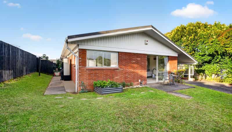 74a Felton Mathew Avenue, Saint Johns