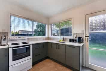 74a Felton Mathew Avenue, Saint Johns