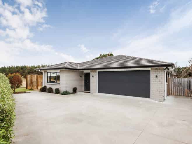 13 Oxnam Place, Foxton Beach