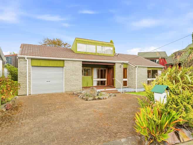 47 Parkes Avenue, Saint Johns Hill