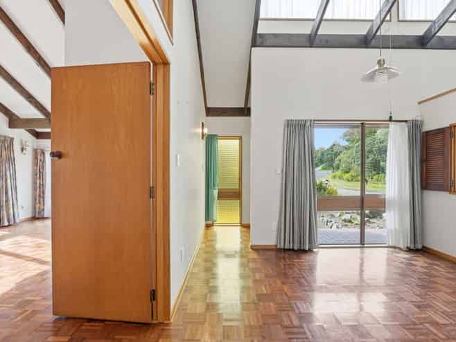 47 Parkes Avenue, Saint Johns Hill